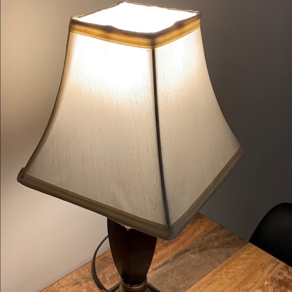 Table Lamp - Picture 3 of 4